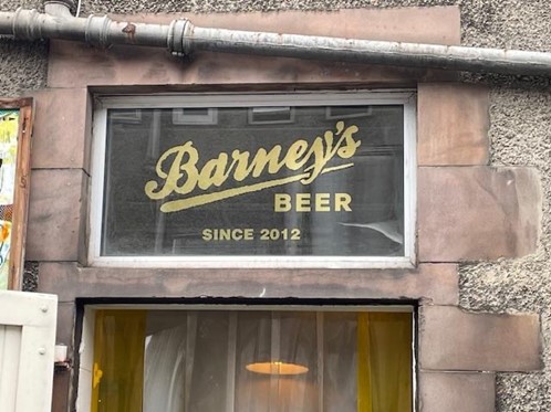 16 Barneys beer